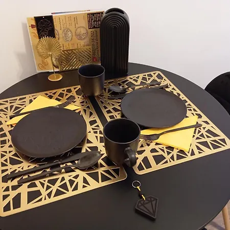 Black Diamond Lux