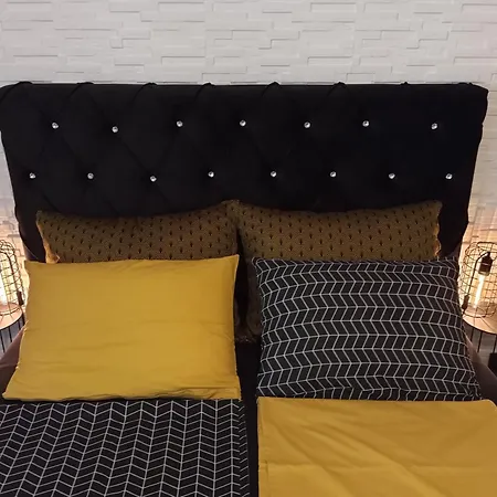 Black Diamond Lux Apartment Senta
