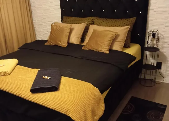 Black Diamond Lux Διαμέρισμα Senta